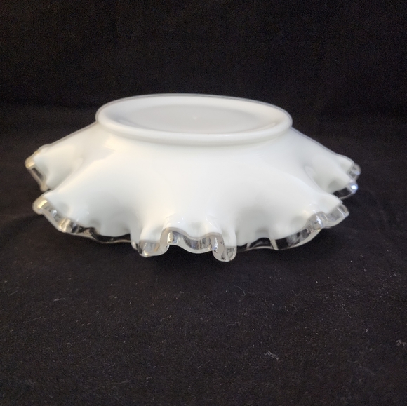 Vtg Milk Glass Silver Crest Ruffle Crimped Candy Nut Dish - Picture 8 of 11